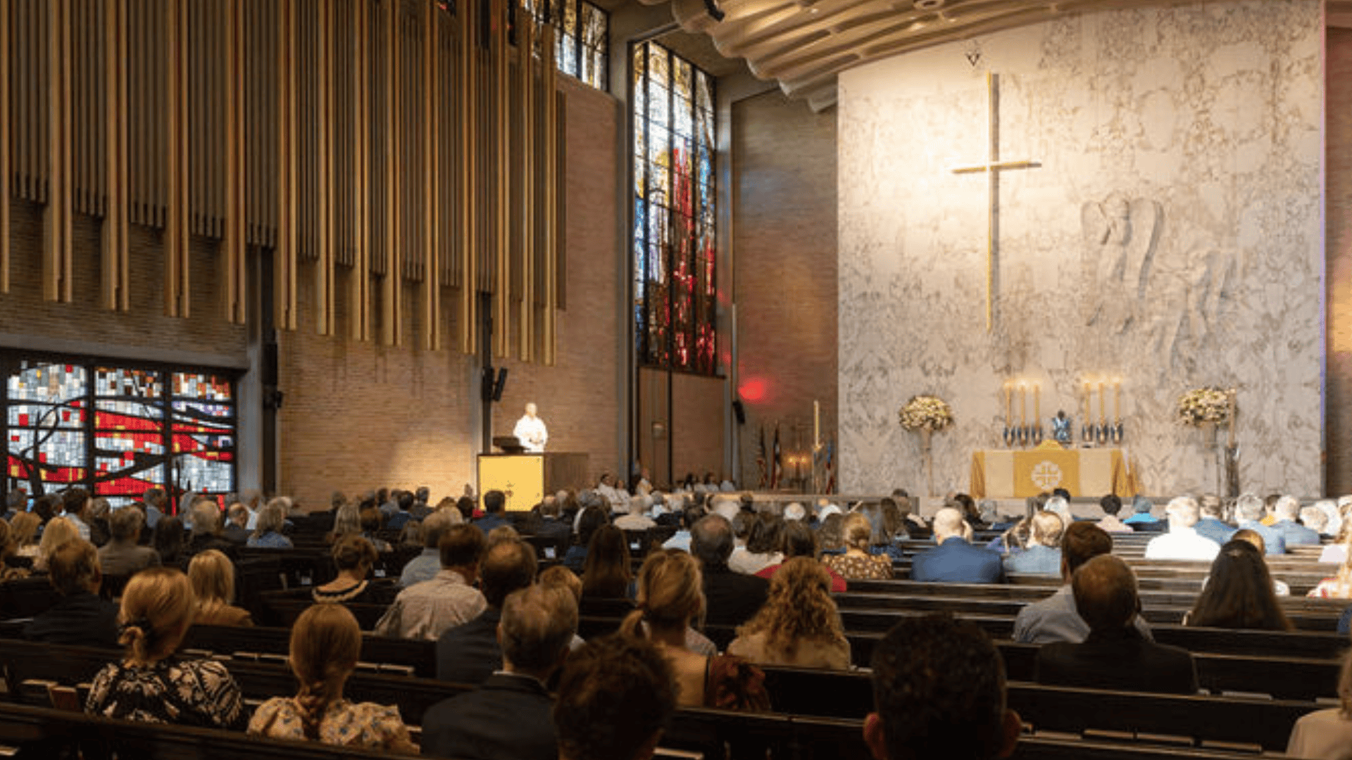 Traditional Holy Eucharist, Rite II